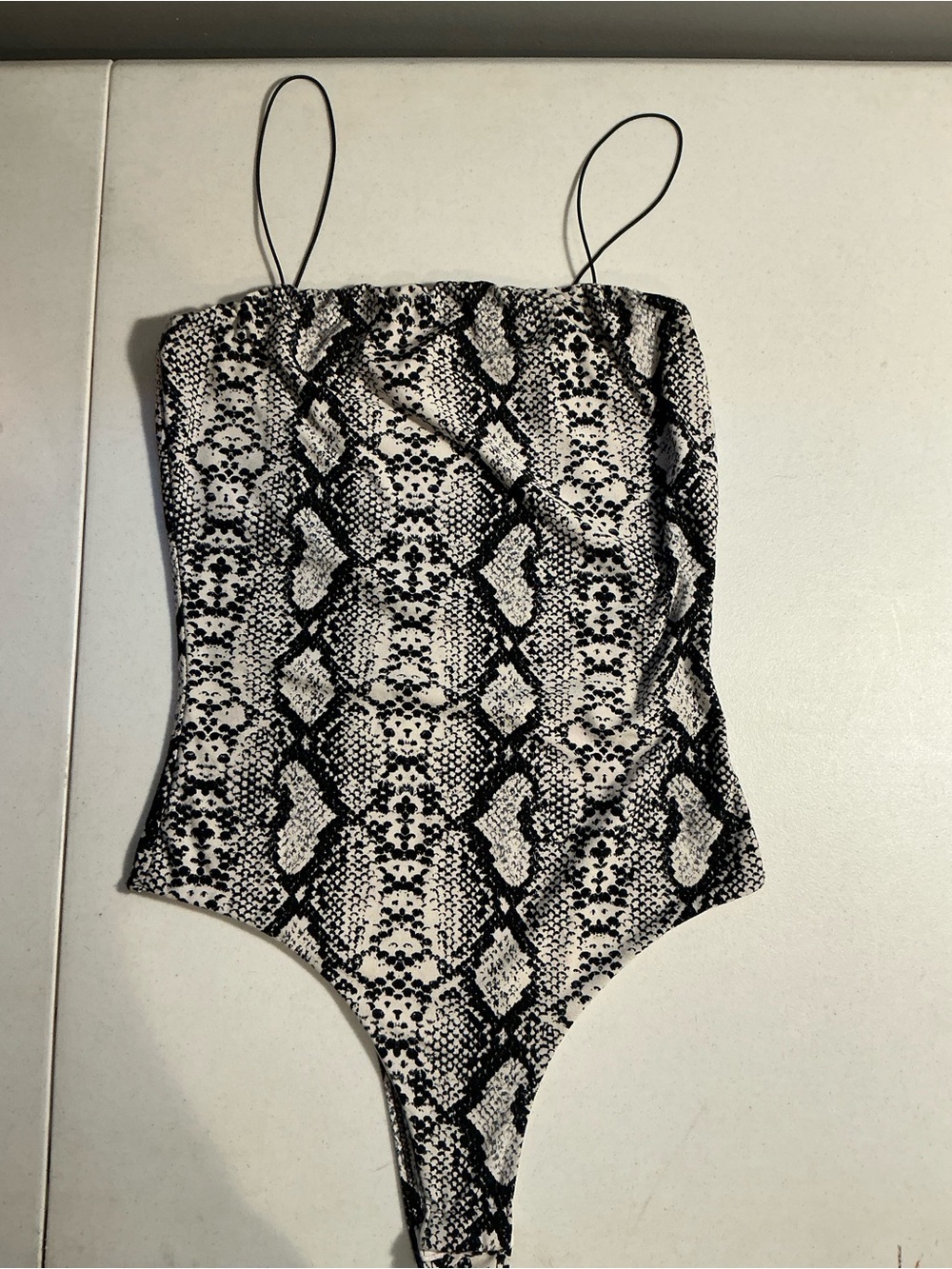 Windsor Stay Sassy Snake Print Bodysuit Black White Size S